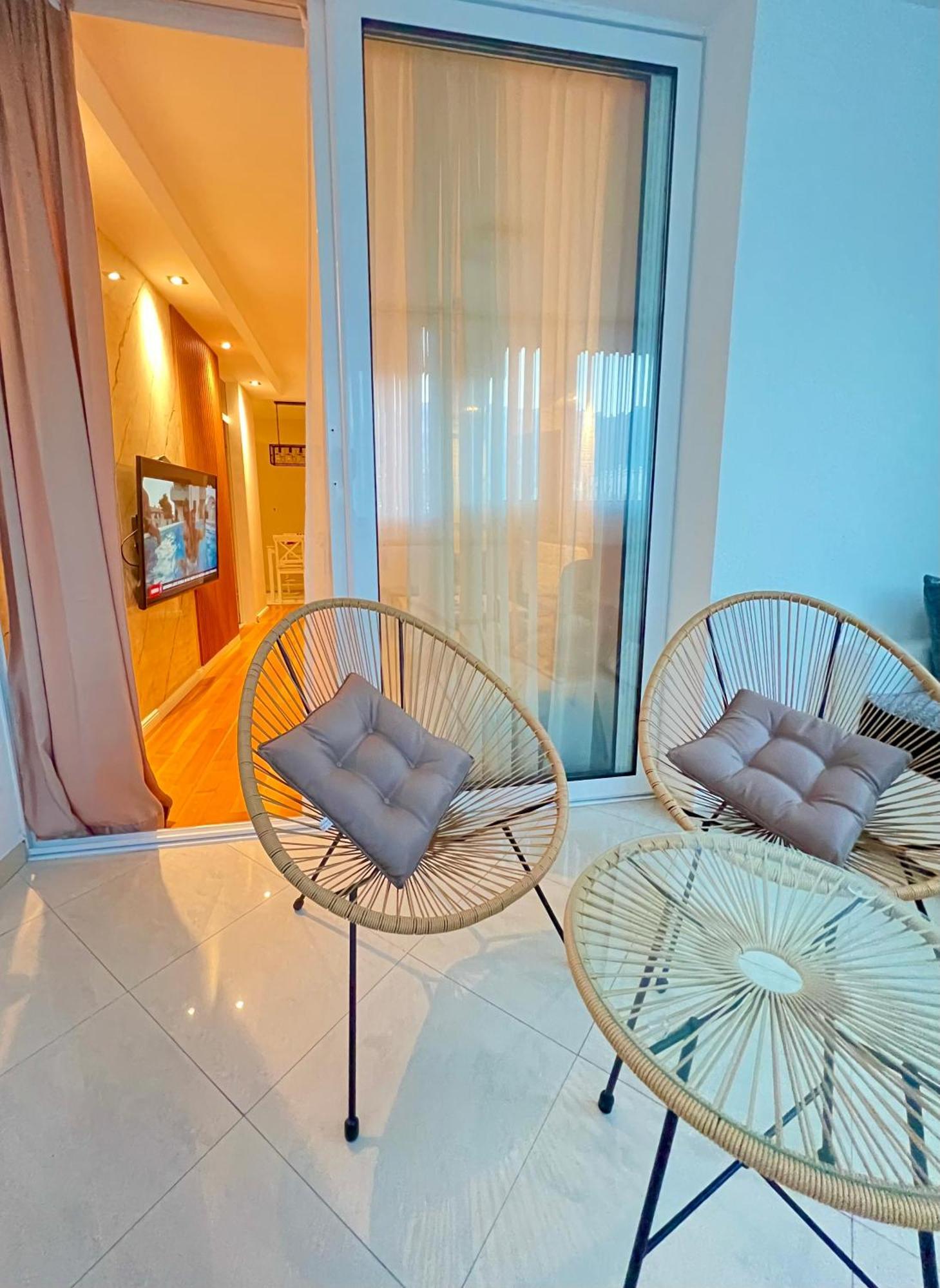 Apartment Hana Bar Bagian luar foto