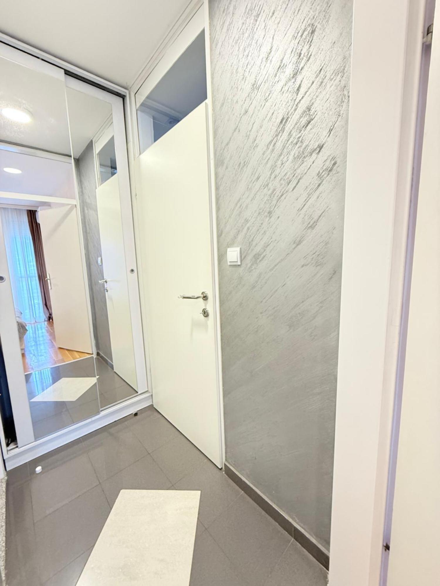 Apartment Hana Bar Bagian luar foto